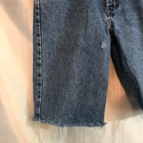 Gap Denim Shorts Distressed Med Wash Mens  32 - Picture 5 of 13